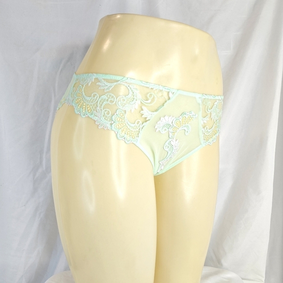 Lise Charmel 2 Pair Panty Pack - Picture 3 of 6